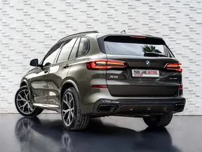 BMW X5 40 2023