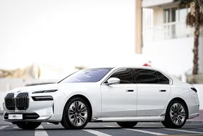 BMW 7 Series 740 2024