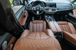 BMW X7 40 2022