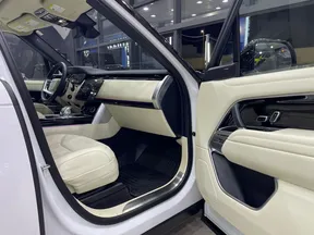 Land Rover Range Rover 2023