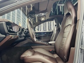 Porsche Panamera 4 2025