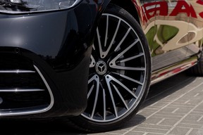 Mercedes-Benz S-Class 580 2024