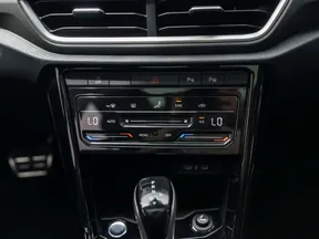 Volkswagen T-Roc 2024