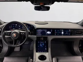 Porsche Taycan 2023