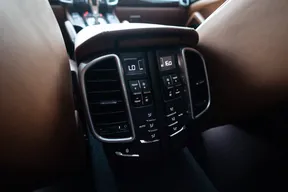 Porsche Cayenne GTS 2016