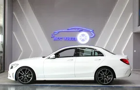 Mercedes-Benz C-Class 200 2019