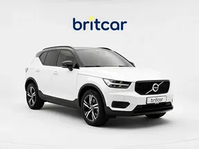 Volvo XC40 T4 2022