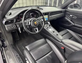 Porsche 911 Targa 4 GTS 2019