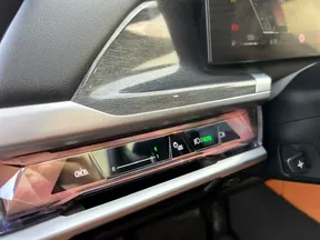 BMW 7 Series 735 2025