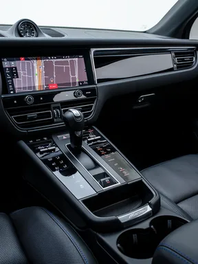 Porsche Macan S 2025
