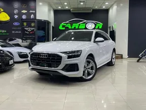 Audi Q8 2023