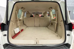 Toyota Land Cruiser 2023