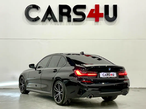 BMW 3 Series 330 2022