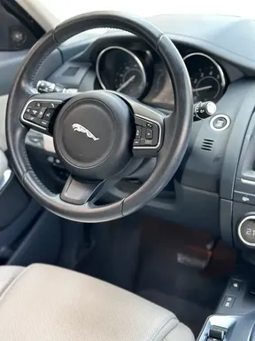 Jaguar E-Pace 2019