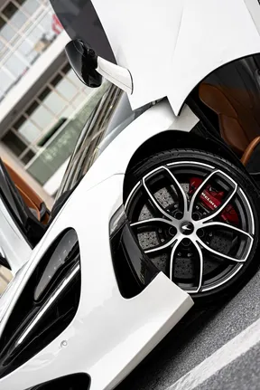 McLaren 720S 2019
