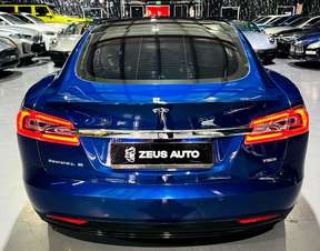 Tesla Model S 2019