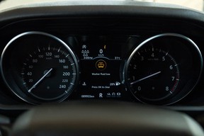 Land Rover Discovery 2019