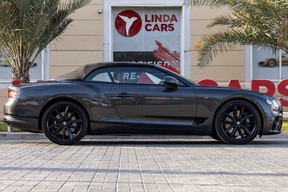 Bentley Continental GTC 2022