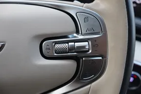 Genesis GV70 2023