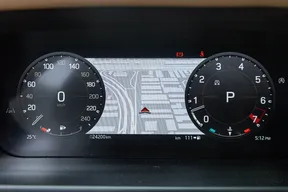 Land Rover Defender 110 2025