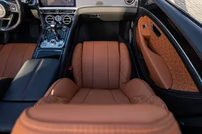 Bentley Continental GTC 2022