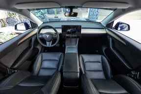 Tesla Model Y Long Range 2023