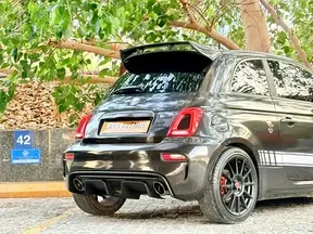 Abarth 695 2017