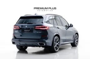 BMW X5 40 2022