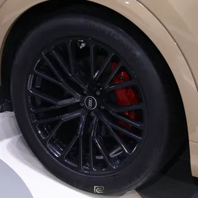Audi Q8 2025