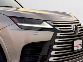 Lexus LX 600 2025