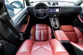 Porsche Macan 2021