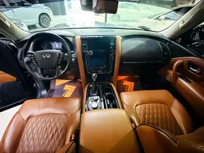 Infiniti QX80 2021