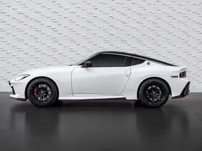 Nissan Z-car 370Z Nismo 2025