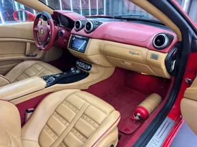 Ferrari California 2012