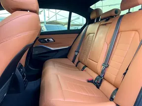 BMW 3 Series 330 2019