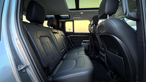 Land Rover Defender 110 2022