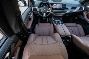 BMW X7 40 2025