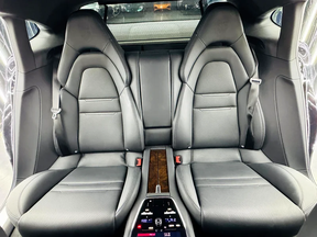 Porsche Panamera 2022