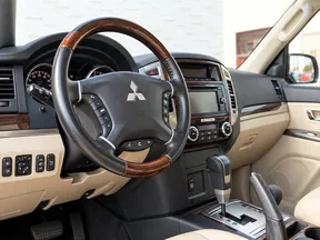Mitsubishi Pajero / Shogun / Montero 2020
