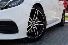 Mercedes-Benz E-Class 200 2019