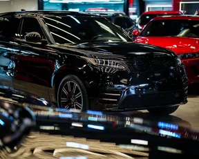 Land Rover Range Rover Velar 2025