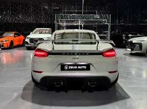 Porsche Cayman 718 GT4 2020