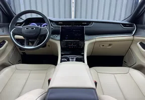 Jeep Grand Cherokee 2023