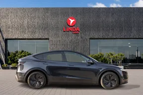 Tesla Model Y Long Range 2025