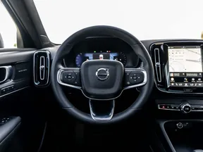 Volvo XC40 2024