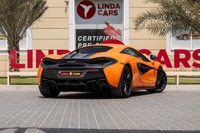 McLaren 570S 2016