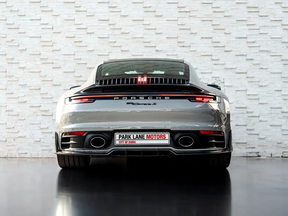 Porsche 911 Carrera S 2024