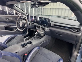 Ford Mustang Dark Horse 2024