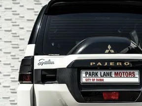 Mitsubishi Pajero / Shogun / Montero 2020