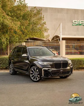 BMW X7 50 2022